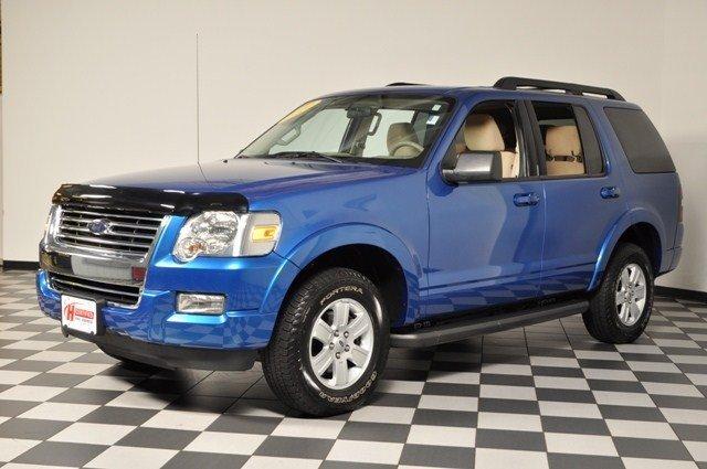Ford Explorer 2010 photo 1