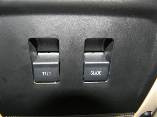 Ford Explorer 2010 photo 1