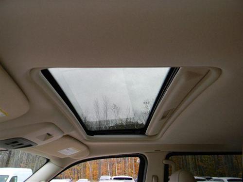 Ford Explorer 2010 photo 2