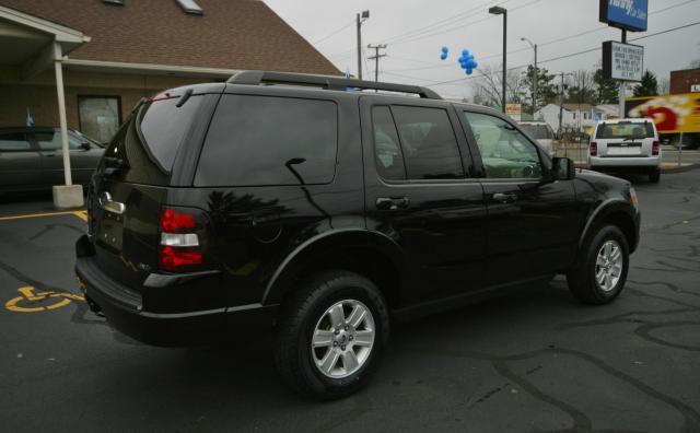 Ford Explorer 2010 photo 5