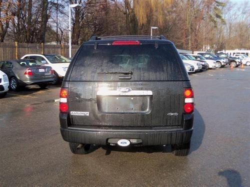 Ford Explorer 2010 photo 4