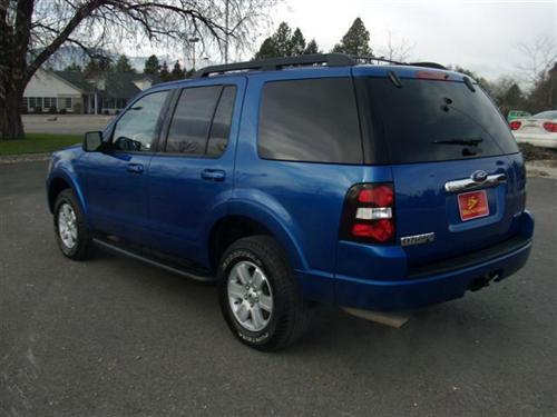 Ford Explorer 2010 photo 2
