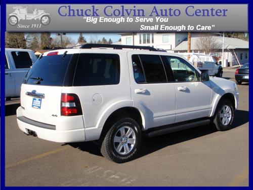 Ford Explorer 2010 photo 1