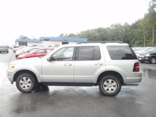Ford Explorer 2010 photo 3