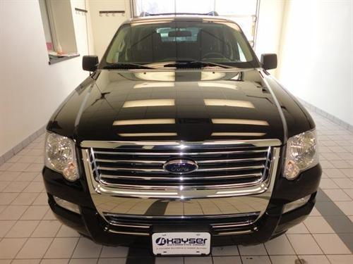 Ford Explorer 2010 photo 1