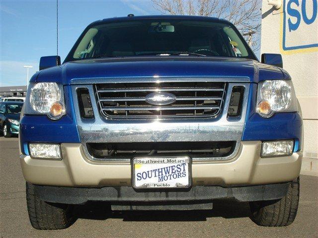 Ford Explorer 2010 photo 4