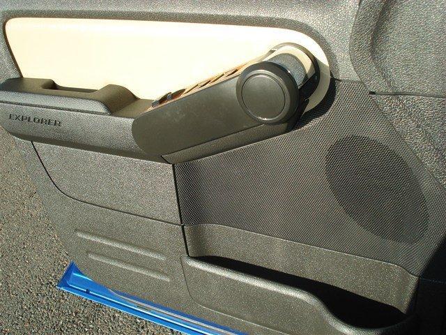 Ford Explorer 2010 photo 5