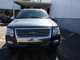 Ford Explorer 2010 photo 1