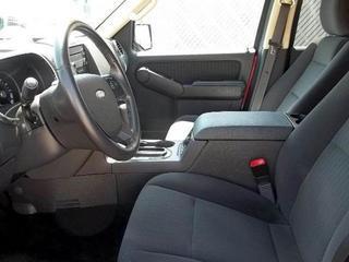 Ford Explorer 2010 photo 5