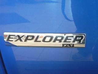 Ford Explorer 2010 photo 1