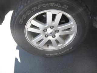Ford Explorer 2010 photo 4