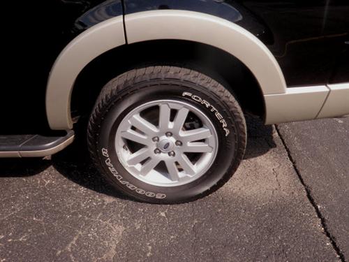 Ford Explorer 2010 photo 5