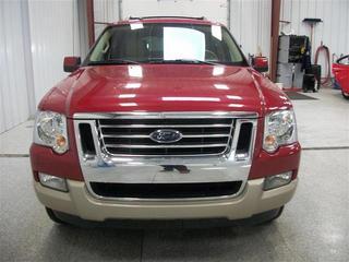 Ford Explorer 2010 photo 1