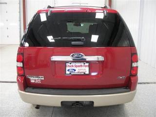 Ford Explorer 2010 photo 2
