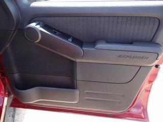 Ford Explorer 2010 photo 3