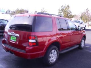 Ford Explorer 2010 photo 2