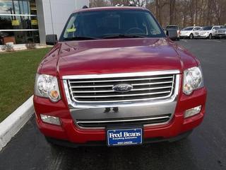 Ford Explorer 2010 photo 2