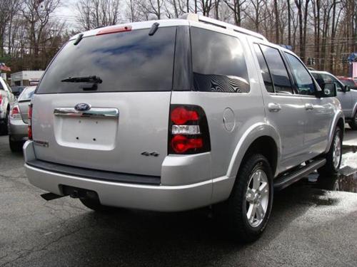 Ford Explorer 2010 photo 3