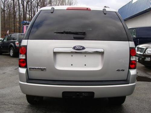 Ford Explorer 2010 photo 4