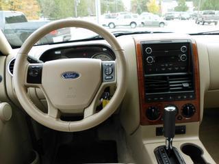 Ford Explorer 2010 photo 5