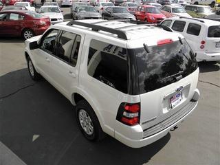 Ford Explorer 2010 photo 3