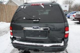 Ford Explorer 2010 photo 3