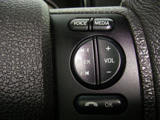Ford Explorer 2010 photo 2