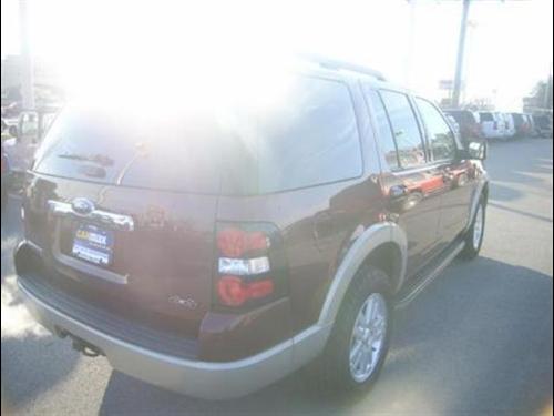 Ford Explorer 2010 photo 4