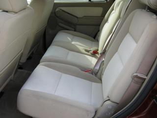 Ford Explorer 2010 photo 2