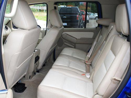Ford Explorer 2010 photo 4