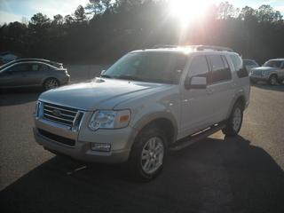 Ford Explorer 2010 photo 2
