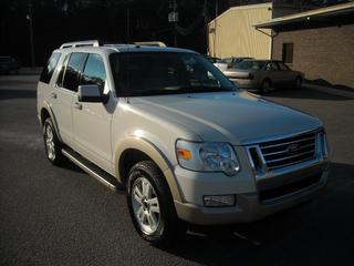 Ford Explorer 2010 photo 4