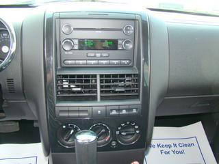 Ford Explorer 2010 photo 4