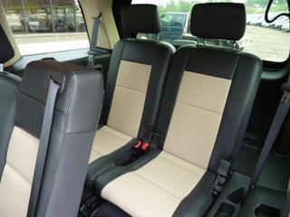 Ford Explorer 2010 photo 3