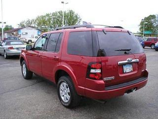 Ford Explorer 2010 photo 1