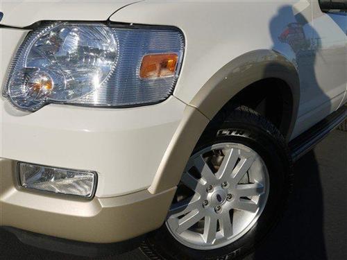 Ford Explorer 2010 photo 3