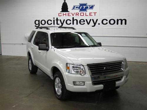 Ford Explorer 2010 photo 1