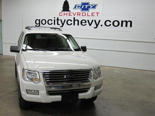 Ford Explorer 2010 photo 2