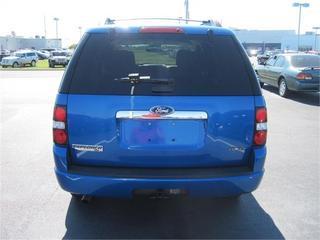 Ford Explorer 2010 photo 4