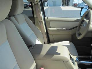 Ford Explorer 2010 photo 5