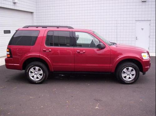 Ford Explorer 2010 photo 4