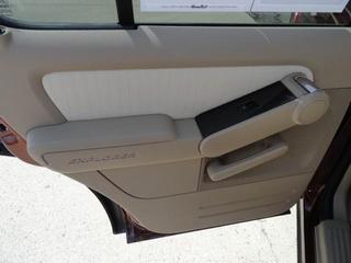 Ford Explorer 2010 photo 1