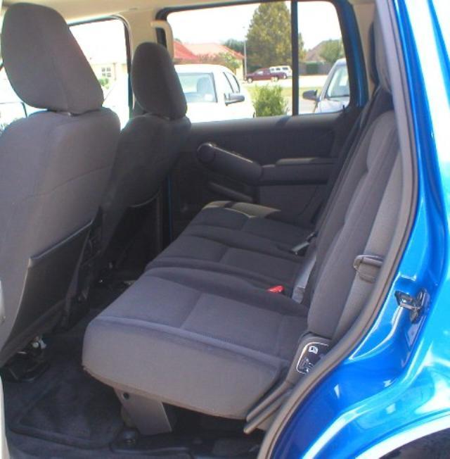 Ford Explorer 2010 photo 5