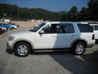 Ford Explorer 2010 photo 1