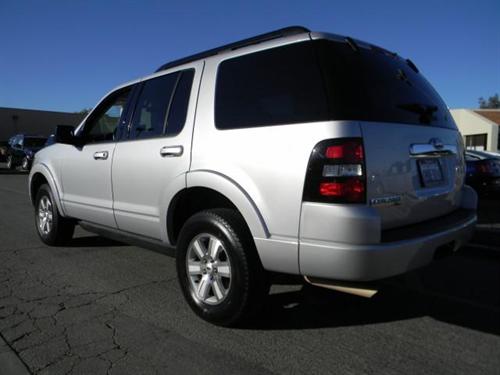 Ford Explorer 2010 photo 3