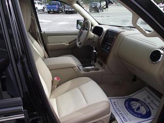 Ford Explorer 2010 photo 3