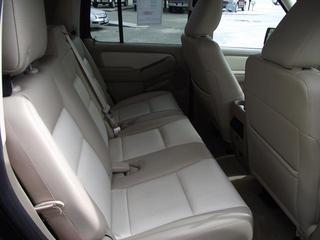Ford Explorer 2010 photo 5
