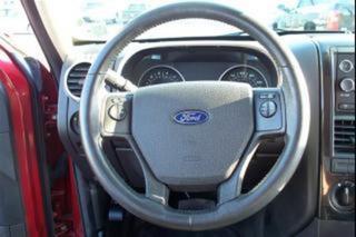 Ford Explorer 2010 photo 3