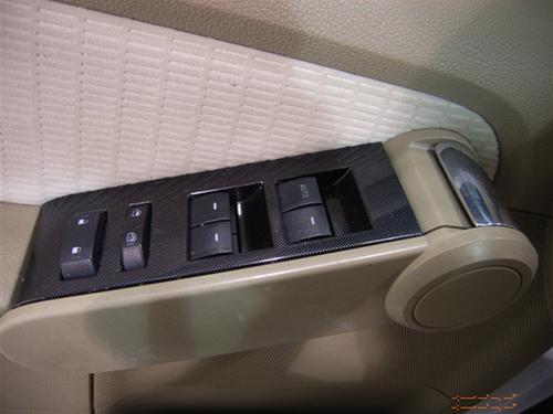 Ford Explorer 2010 photo 2