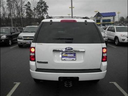 Ford Explorer 2010 photo 4